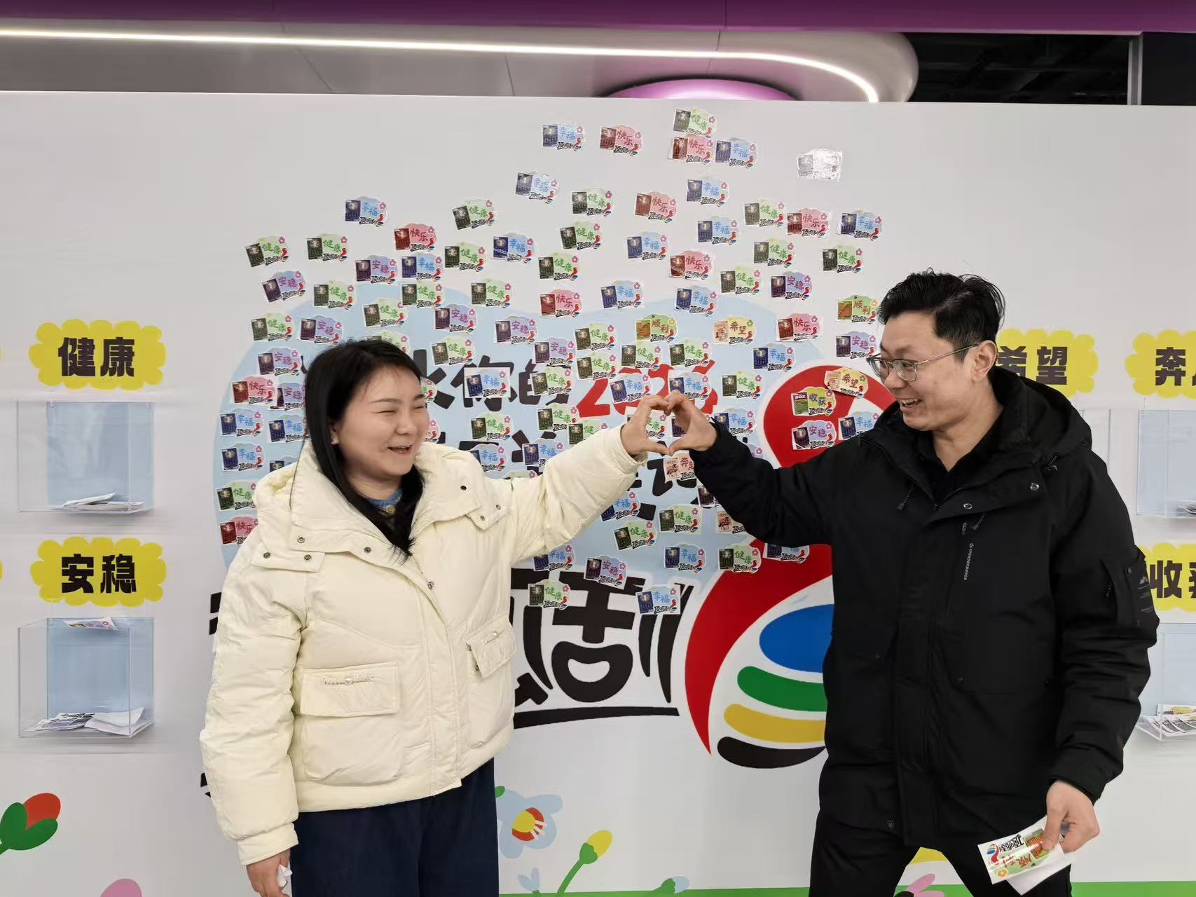 1e0d1fb03ce2bb87f922f5ff027d21dc